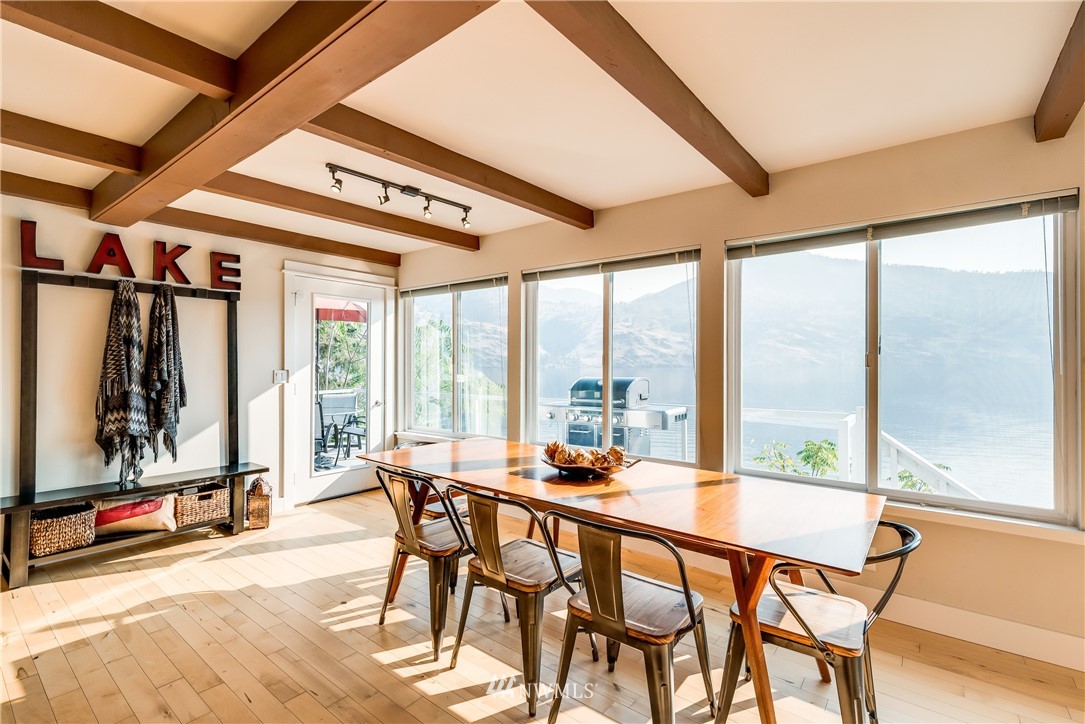16578 South Lakeshore Road Chelan, WA 98816 - Photo 13 of 40 Gallery Image 13