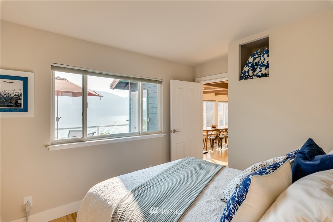 16578 South Lakeshore Road Chelan, WA 98816 - Photo 15 of 40 Gallery Image 15