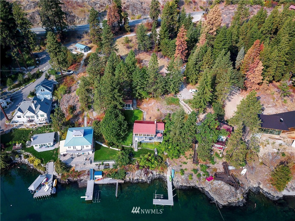 16578 South Lakeshore Road Chelan, WA 98816 - Photo 3 of 40 Gallery Image 3