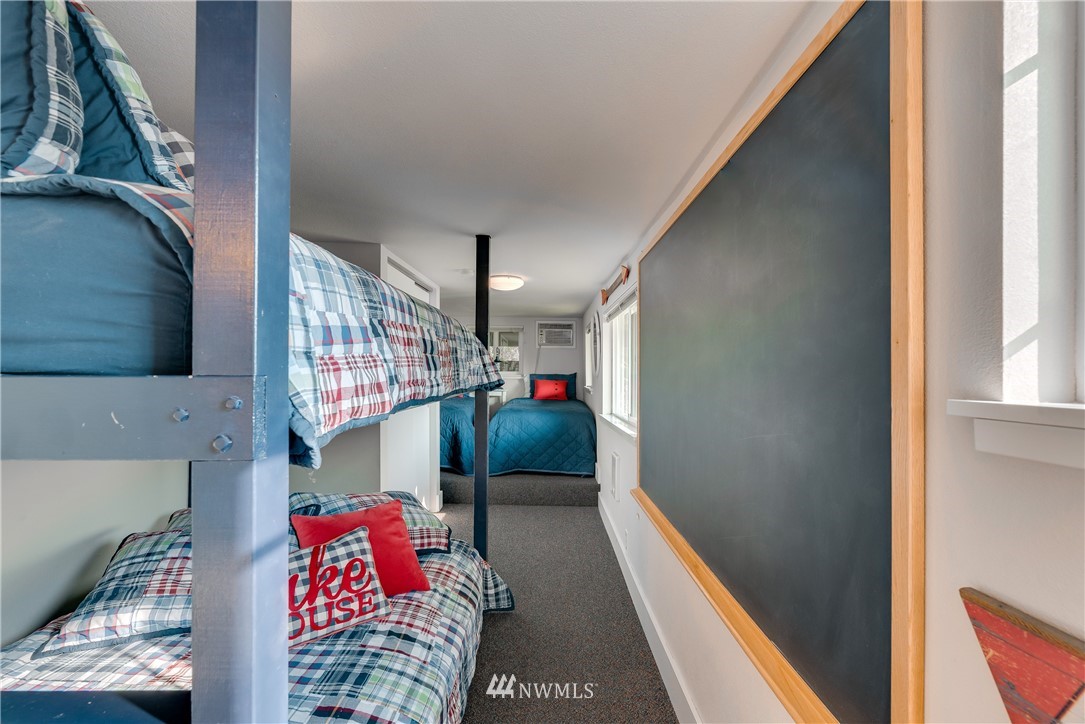 16578 South Lakeshore Road Chelan, WA 98816 - Photo 22 of 40 Gallery Image 22