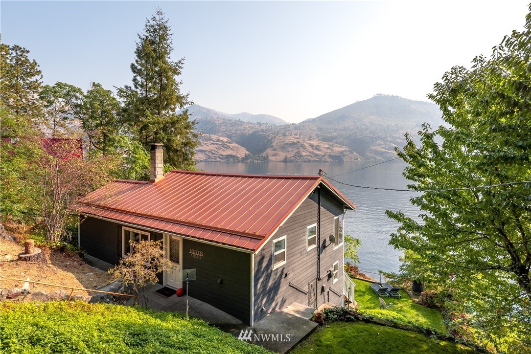 16578 South Lakeshore Road Chelan, WA 98816 - Photo 31 of 40 Gallery Image 31