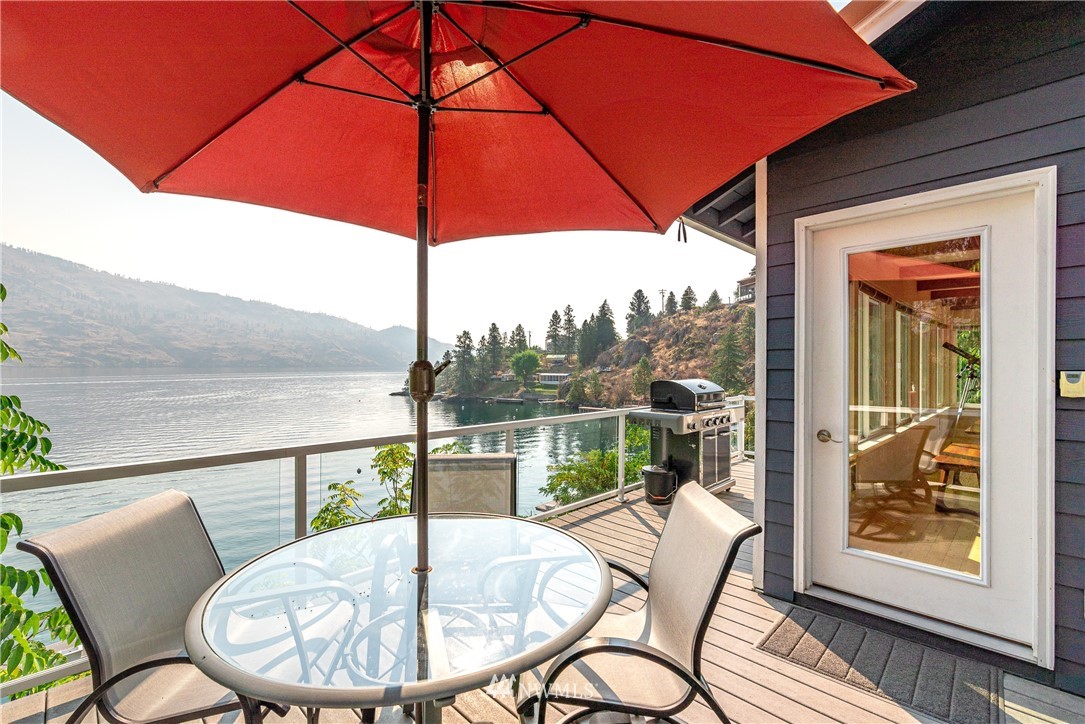 16578 South Lakeshore Road Chelan, WA 98816 - Photo 36 of 40 Gallery Image 36