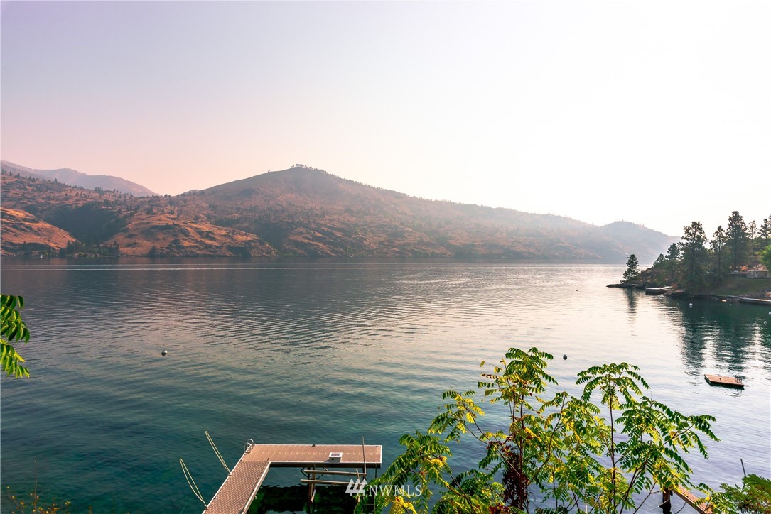 16578 South Lakeshore Road Chelan, WA 98816 - Photo 37 of 40 Gallery Image 37