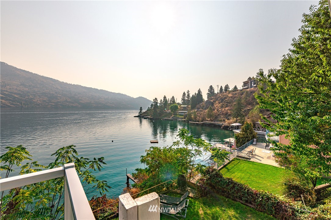 16578 South Lakeshore Road Chelan, WA 98816 - Photo 38 of 40 Gallery Image 38