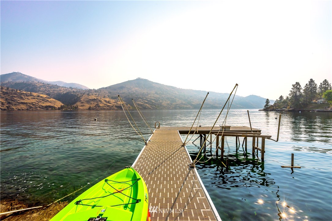 16578 South Lakeshore Road Chelan, WA 98816 - Photo 40 of 40 Gallery Image 40