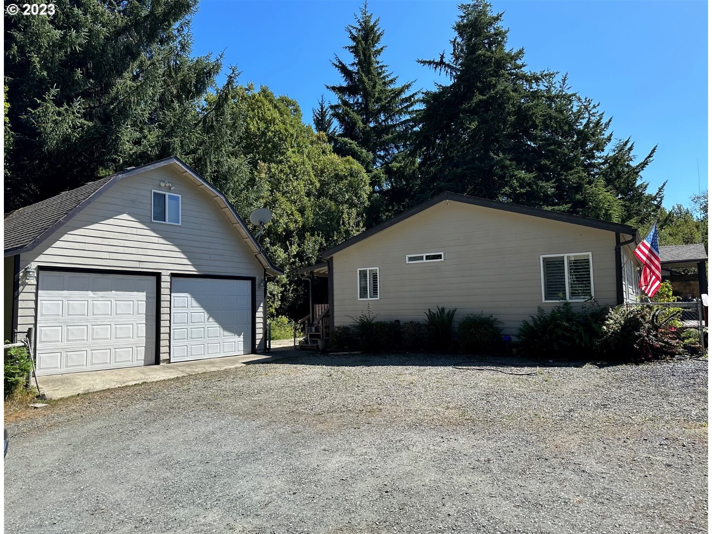 55682 Bates Road Bandon, OR 97411 - Photo 4 of 31 Gallery Image 4