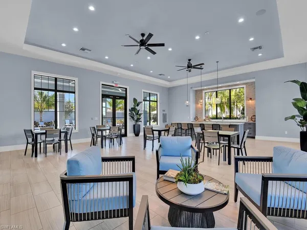 $6,000 | 2561 Seychelles Drive, Unit 308, Naples, FL 34112