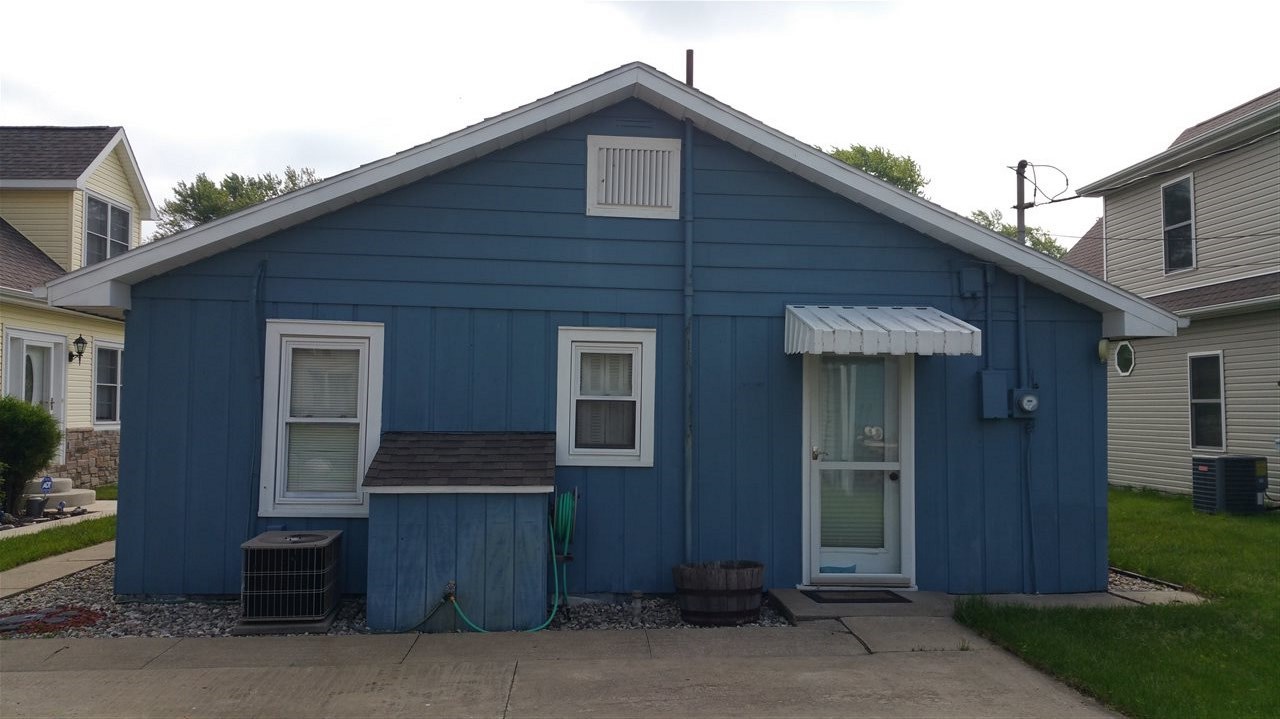 12610 North Rainey Road West Syracuse, IN 46567 - Photo 1 of 12 Gallery Image 1