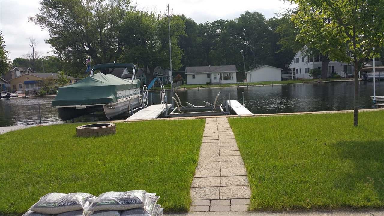 12610 North Rainey Road West Syracuse, IN 46567 - Photo 4 of 12 Gallery Image 4