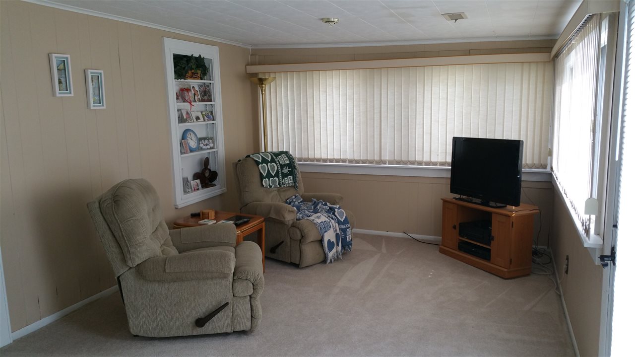 12610 North Rainey Road West Syracuse, IN 46567 - Photo 6 of 12 Gallery Image 6