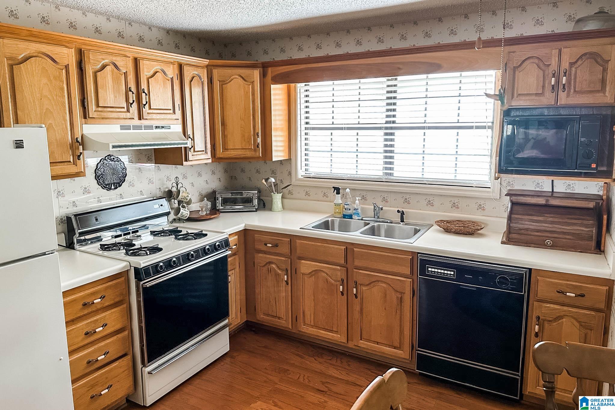 604 Alexandria Road Weaver, AL 36277 - Photo 23 of 50