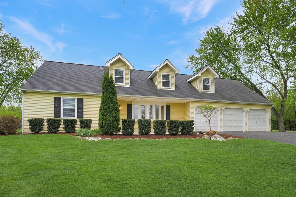 26W421 West Wiesbrook Road Wheaton, IL 60189 - Photo 2 of 40