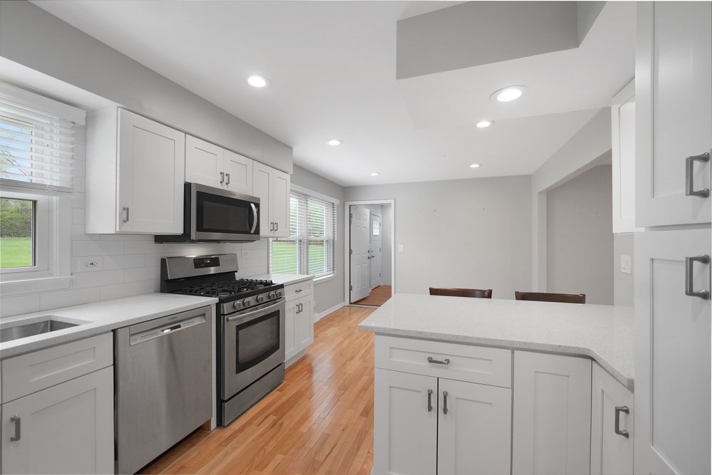 26W421 West Wiesbrook Road Wheaton, IL 60189 - Photo 8 of 40