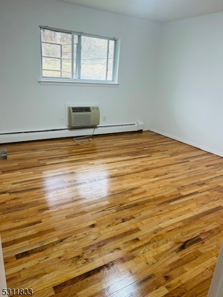 29 Paterson Avenue, Unit 41 Newton, NJ 07860 - Photo 2 of 3