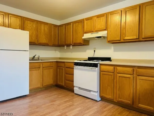 $1,575 | 29 Paterson Avenue, Unit 41, Newton, NJ 07860