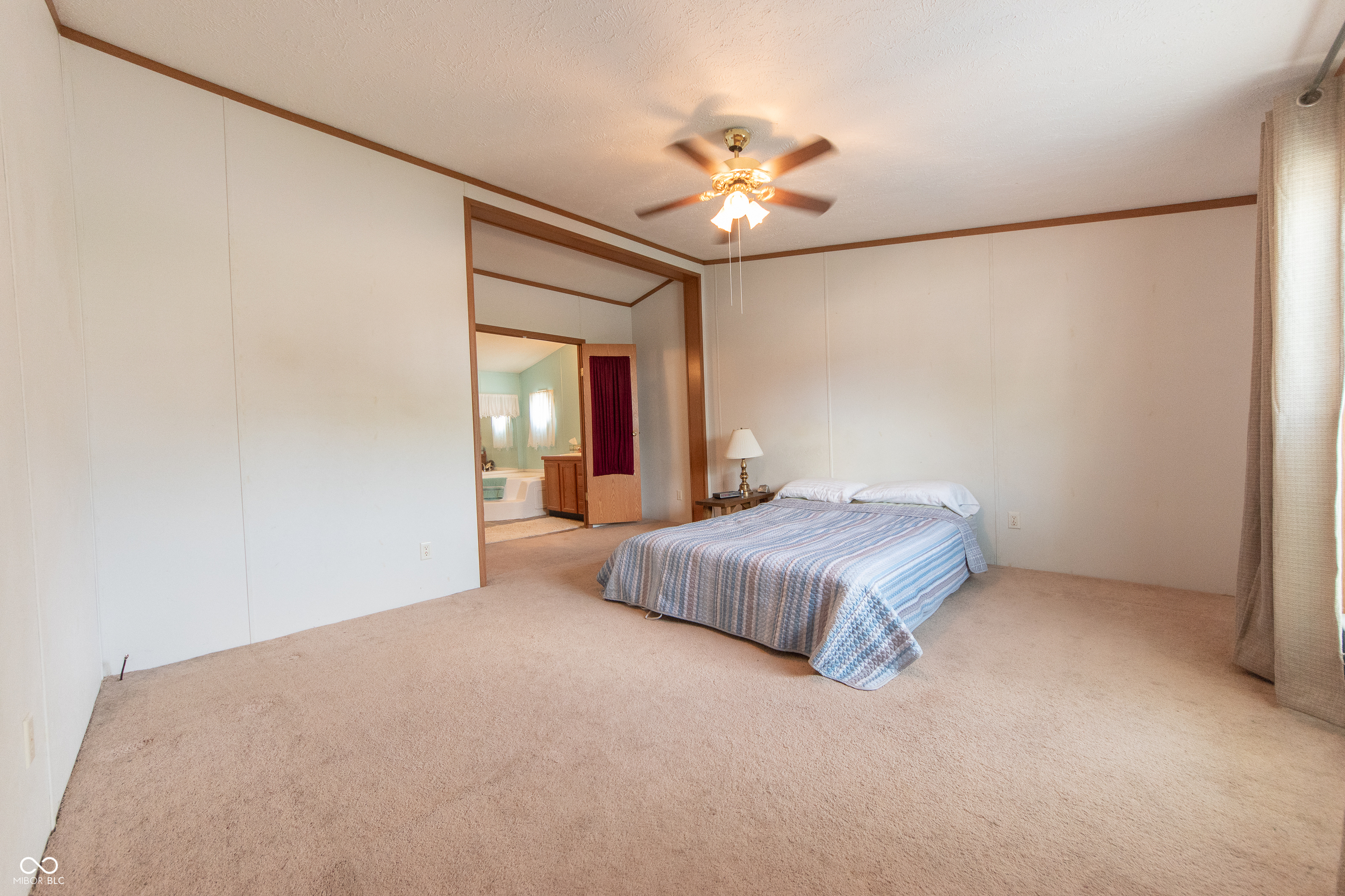 4641 Autumn Ridge Drive Columbus, IN 47203 - Photo 11 of 26 Gallery Image 11
