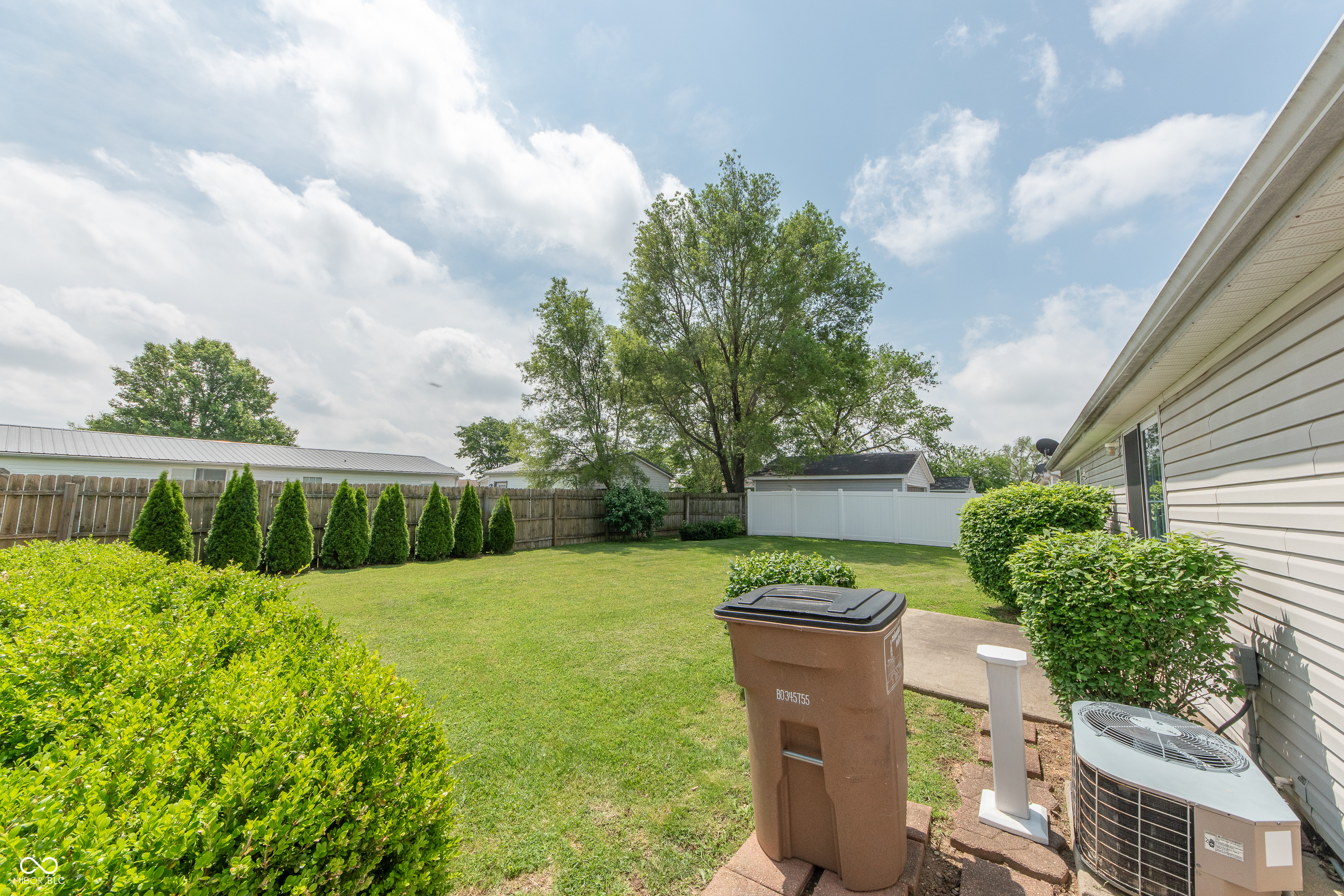 4641 Autumn Ridge Drive Columbus, IN 47203 - Photo 25 of 26 Gallery Image 25