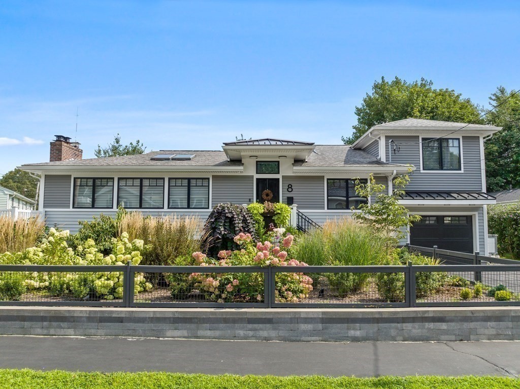 8 Arnold Street Needham, MA 02494 - Photo 1 of 27