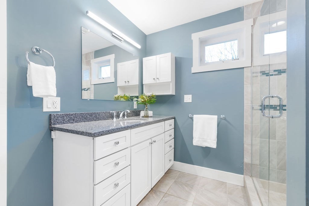 8 Arnold Street Needham, MA 02494 - Photo 17 of 27