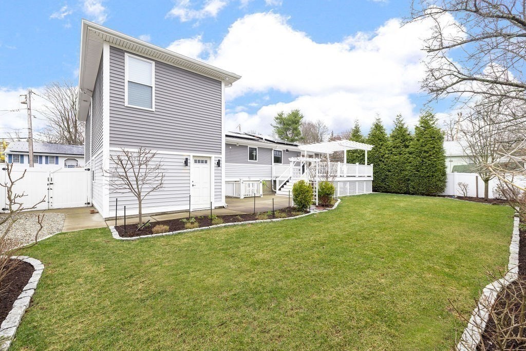 8 Arnold Street Needham, MA 02494 - Photo 27 of 27