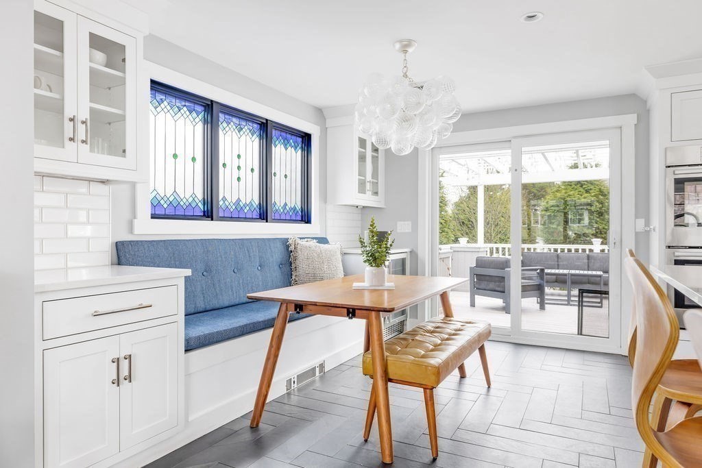 8 Arnold Street Needham, MA 02494 - Photo 7 of 27