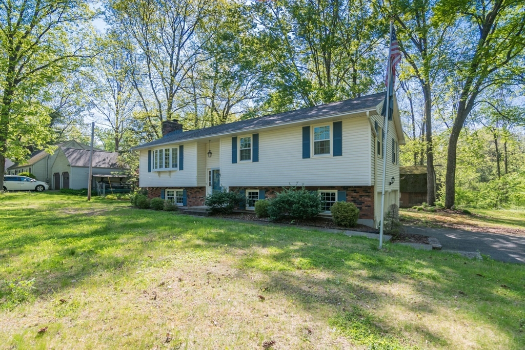 908 Burts Pit Road Northampton, MA 01062 - Photo 3 of 36