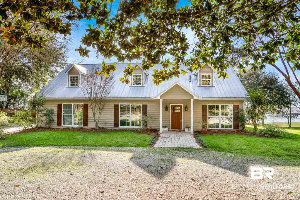 23749 Main Street Fairhope, AL 36532 - Photo 2 of 50 Bayfront Cottage