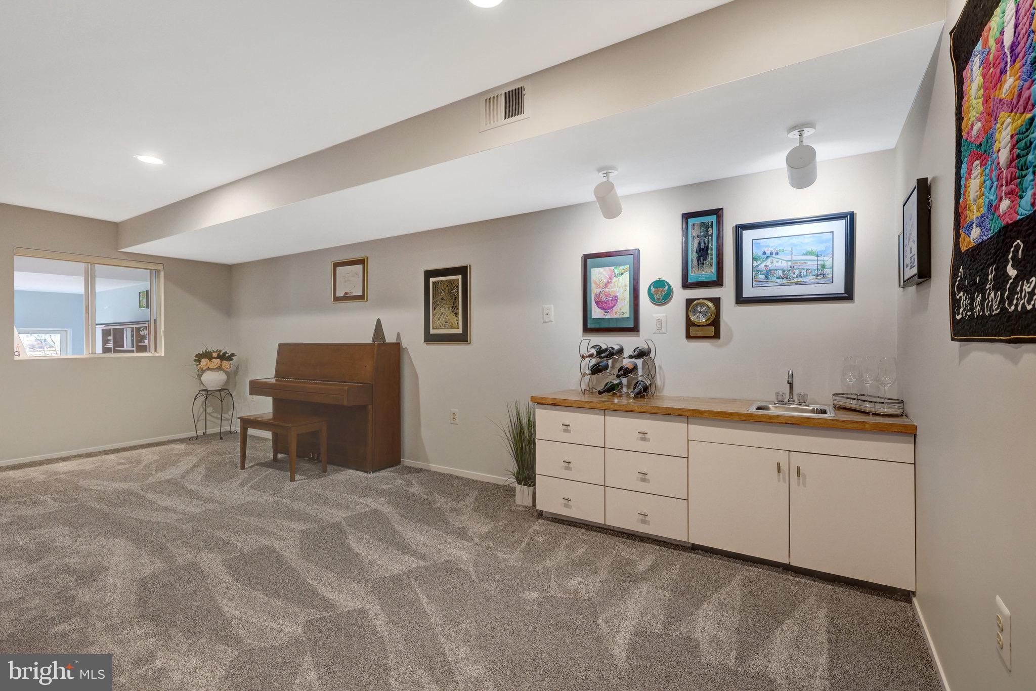 2020 Turtle Pond Drive Reston, VA 20191 - Photo 54 of 63 Rec Room Wet Bar