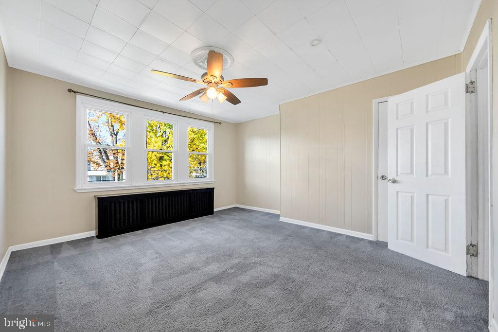 337 Cheswold Road Drexel Hill, PA 19026 - Photo 10 of 17 Bright and airy room with natural light.