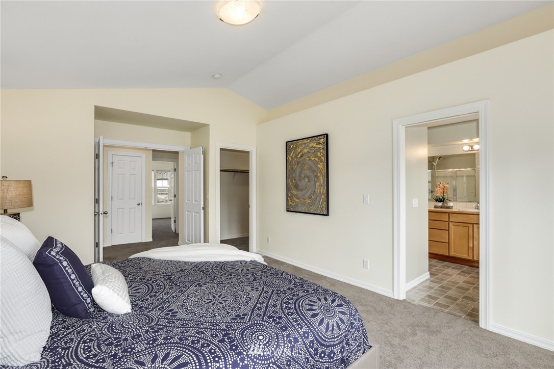 8910 Northeast 178th Street Bothell, WA 98011 - Photo 11 of 25 Gallery Image 11