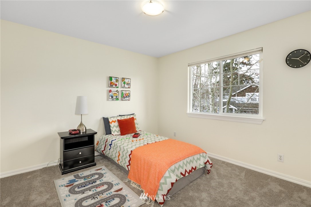 8910 Northeast 178th Street Bothell, WA 98011 - Photo 16 of 25 Gallery Image 16