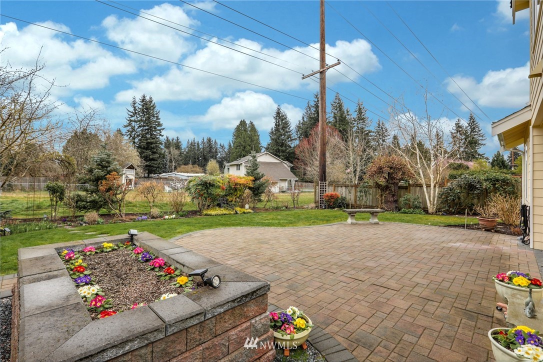 8910 Northeast 178th Street Bothell, WA 98011 - Photo 22 of 25 Gallery Image 22