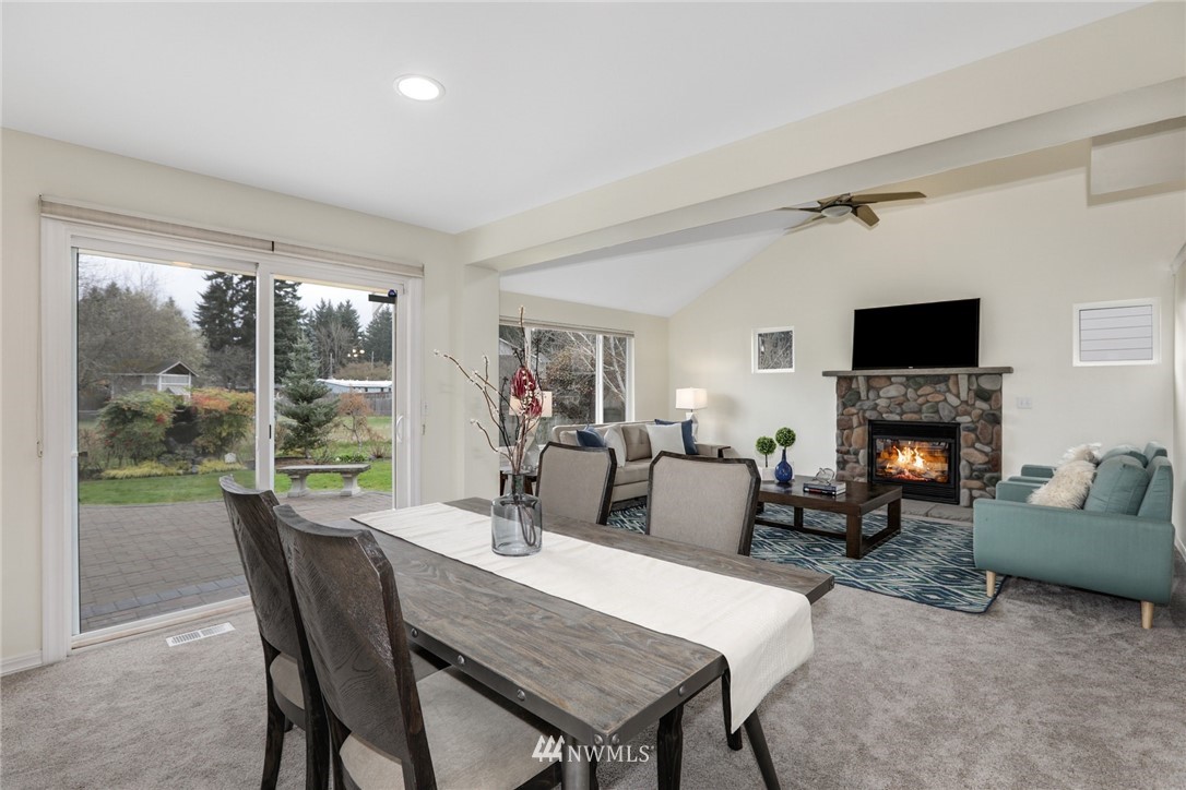 8910 Northeast 178th Street Bothell, WA 98011 - Photo 5 of 25 Gallery Image 5
