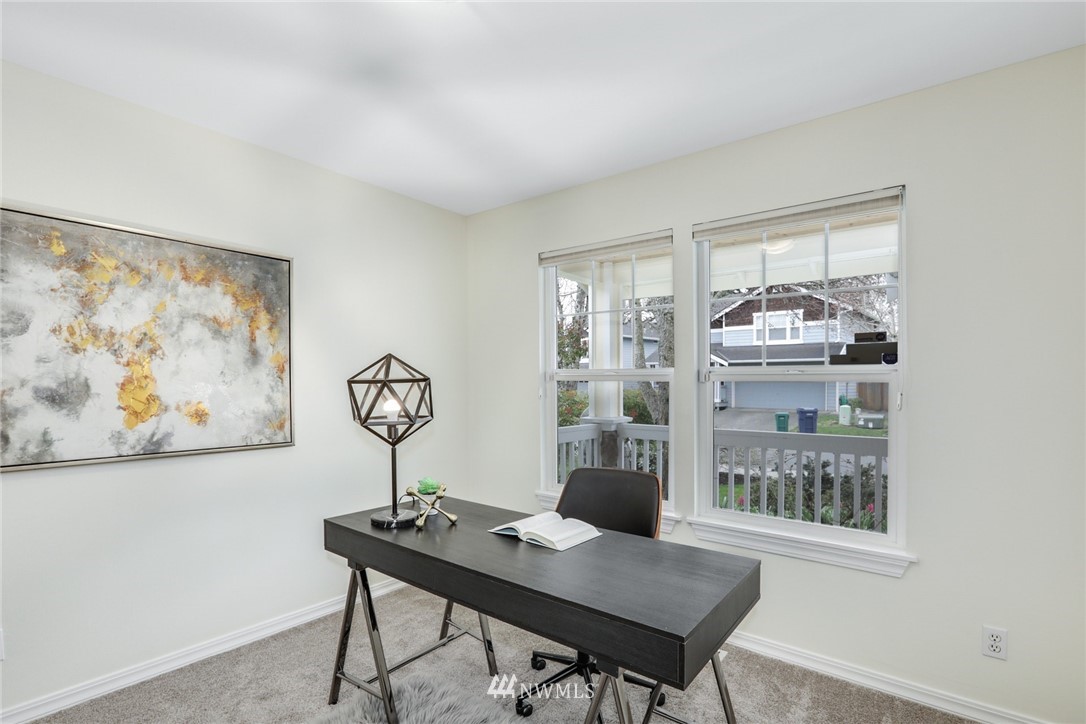 8910 Northeast 178th Street Bothell, WA 98011 - Photo 9 of 25 Gallery Image 9