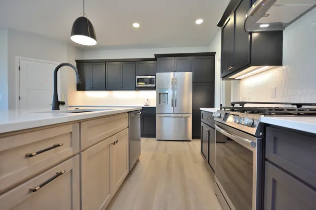 $629,900 | 6034 Sean Court, Caledonia, WI 53402