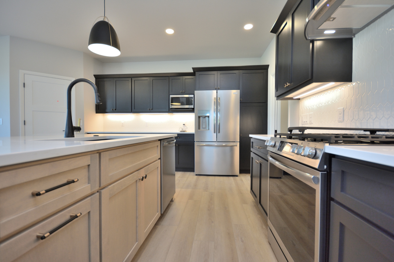 6034 Sean Court Caledonia, WI 53402 - Photo 15 of 37 Photo 14