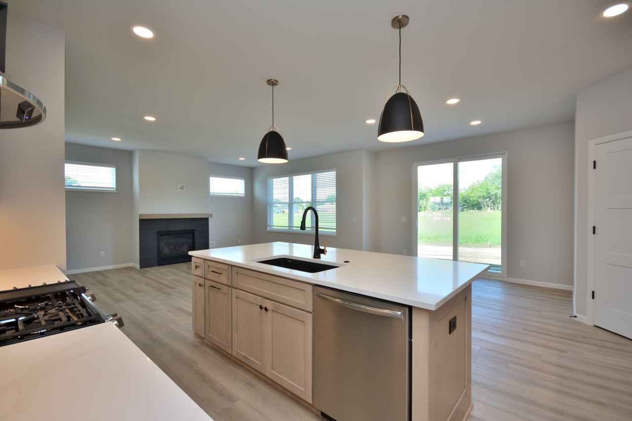 6034 Sean Court Caledonia, WI 53402 - Photo 18 of 37 Photo 17