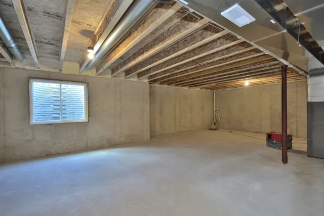 $629,900 | 6034 Sean Court, Caledonia, WI 53402