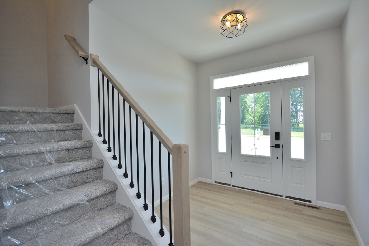 6034 Sean Court Caledonia, WI 53402 - Photo 7 of 37 Photo 6