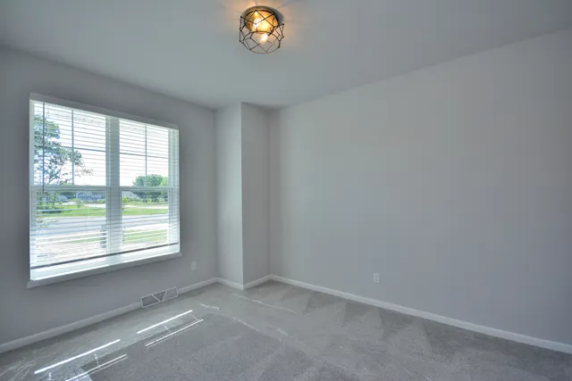 $629,900 | 6034 Sean Court, Caledonia, WI 53402