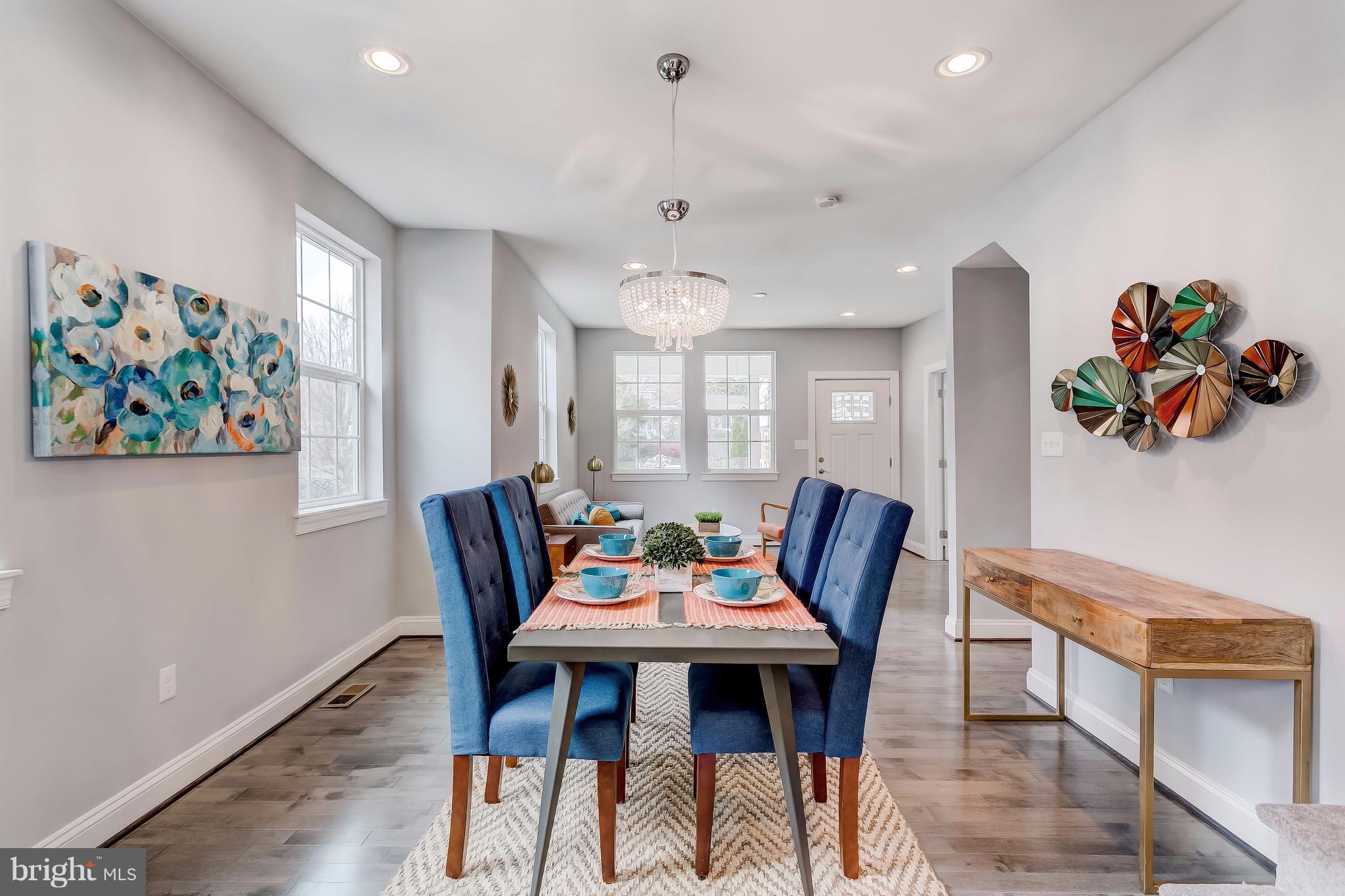 65 Edmondson Ridge Road Baltimore, MD 21228 - Photo 10 of 30 Dining Room