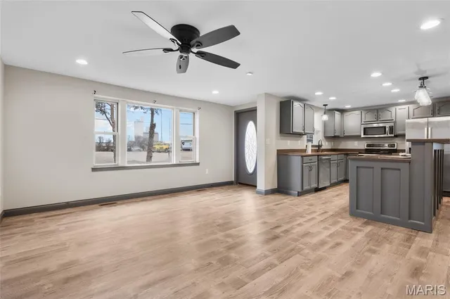 $165,000 | 316 Madison Street, Highland, IL 62249