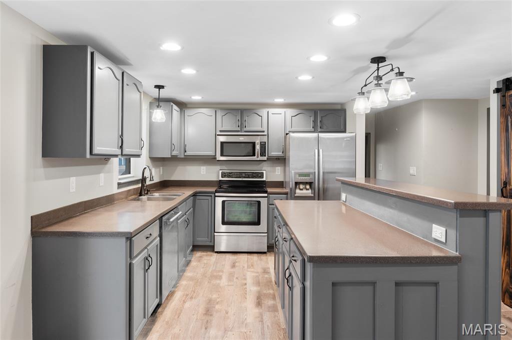 316 Madison Street Highland, IL 62249 - Photo 10 of 22