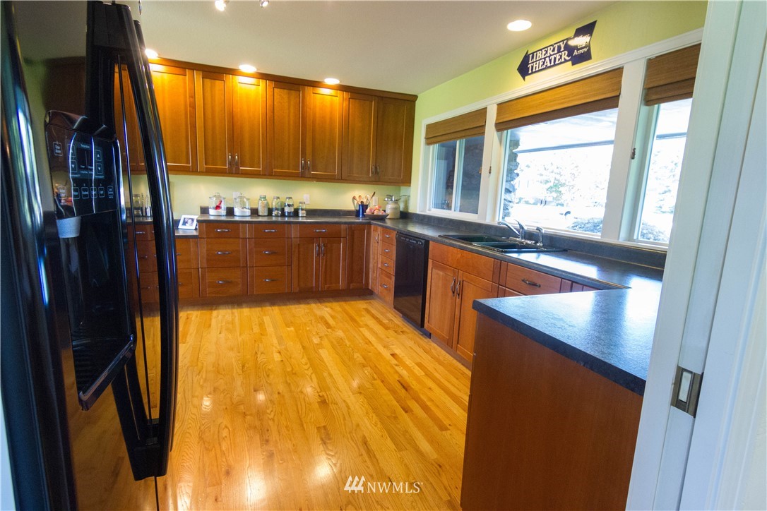 1207 Rancho Road Centralia, WA 98531 - Photo 10 of 25 Gallery Image 10