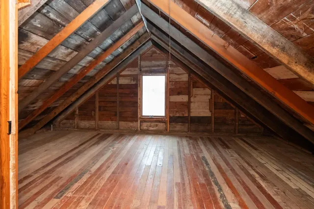 $224,900 | 1105 Fremont Street, Algoma, WI 54201