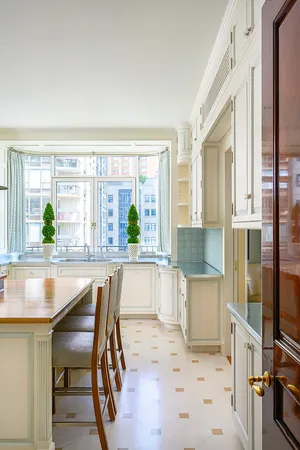 $16,000,000 | 65 East Goethe Street, Unit 6NE7E, Chicago, IL 60610