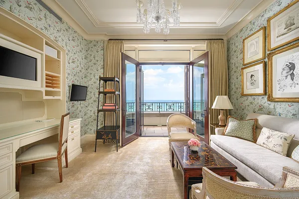 $16,000,000 | 65 East Goethe Street, Unit 6NE7E, Chicago, IL 60610