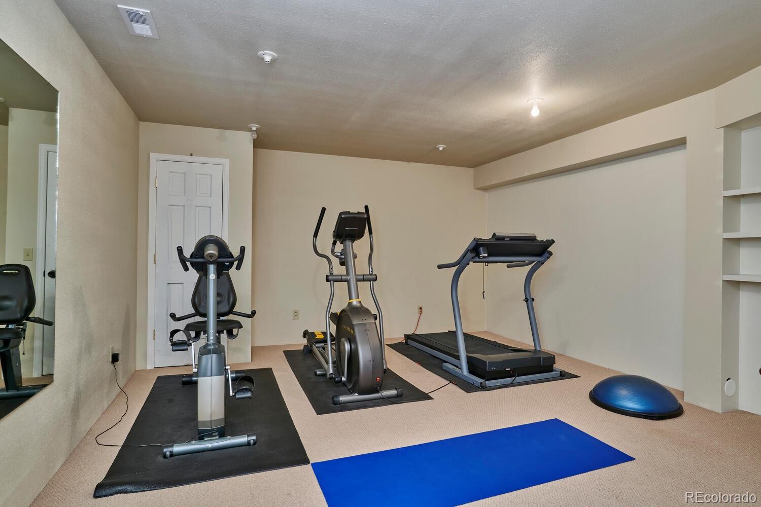 9835 Venneford Ranch Road Highlands Ranch, CO 80126 - Photo 30 of 40 Gallery Image 30