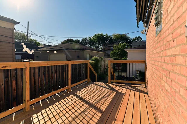 $464,900 | 2519 West 110th Street, Chicago, IL 60655