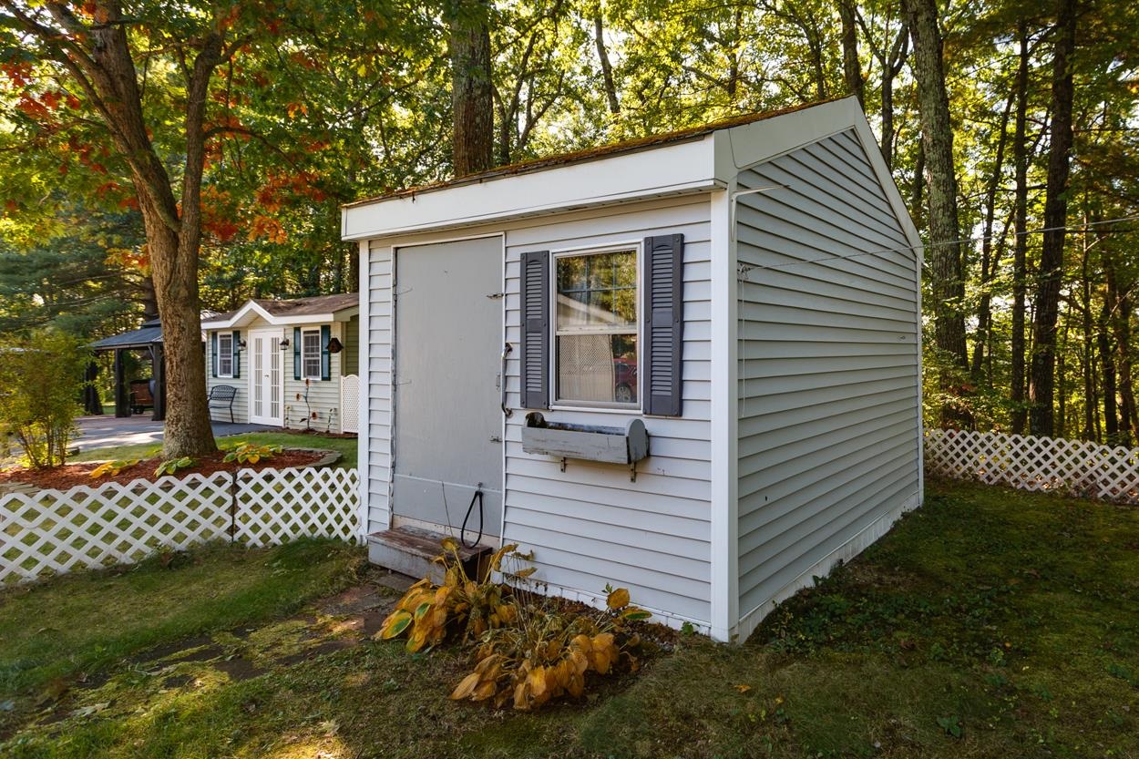 116 Riverledge Drive Goffstown, NH 03045 - Photo 27 of 40